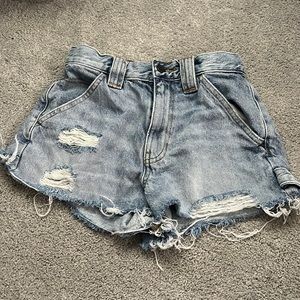 Light wash pacsun jean shorts